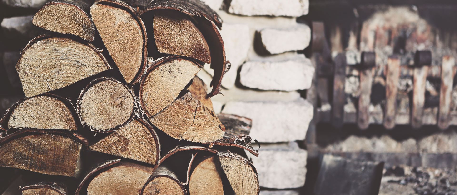 how to store wood